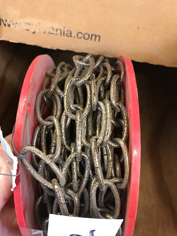DECORATIVE CHAIN