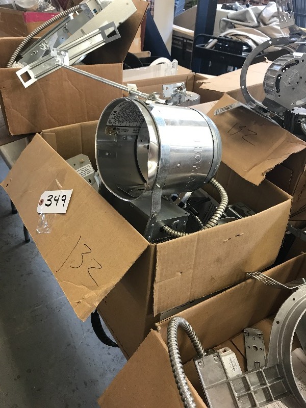 RECESSED LIGHTING FIXTURES