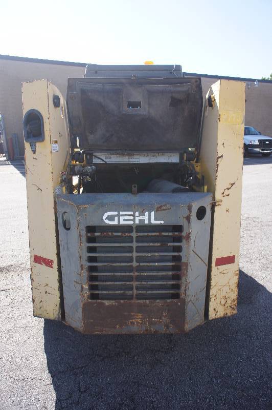 1998 GEHL SKIDSTEER 4625 DX 5540 LBS 3514 HOURS CAB ENCLOSURE DOOR ON CAB (9773