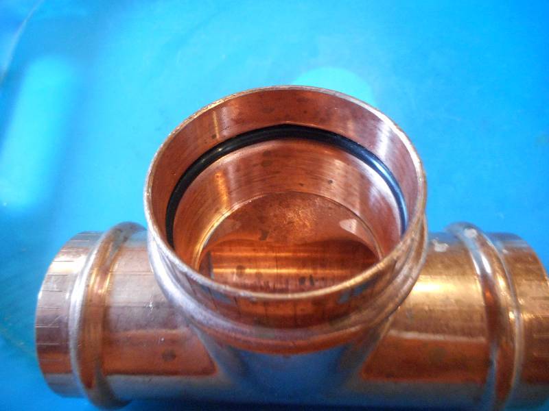 lot 234 image: Viega Pro Press UPC NSF-61 NDJ82 2 Copper Tee