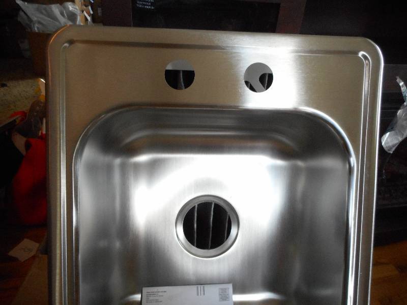 lot 277 image: Elkay Sink Sink Stainless Steel