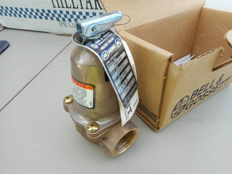 lot 22 image: Bell & Gossett Relief Valve