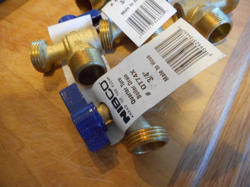 lot 165 image: NIBCO Quarter Turn Boiler Drain #QT74X Set of 5