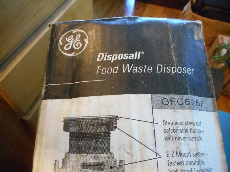lot 172 image: General Electric Disposall Food Waste Disposer #GFC525F