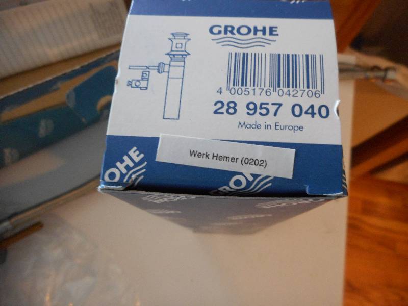 lot 107 image: Grohe Eurodisc Commercial Bathroom Faucet