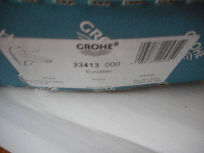 lot 108 image: Grohe Eurodisc Commercial Bathroom Faucet