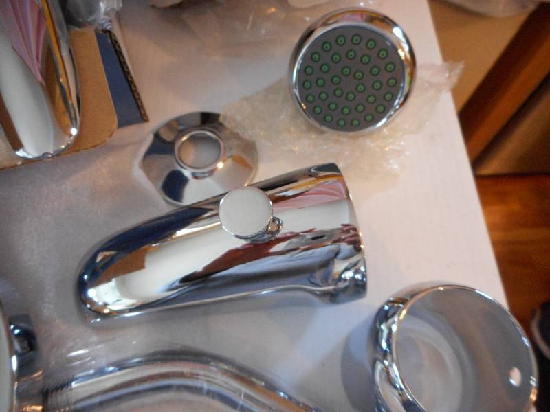 lot 115 image: Grohe Eurodisc, Show, Tub Comb & Trim