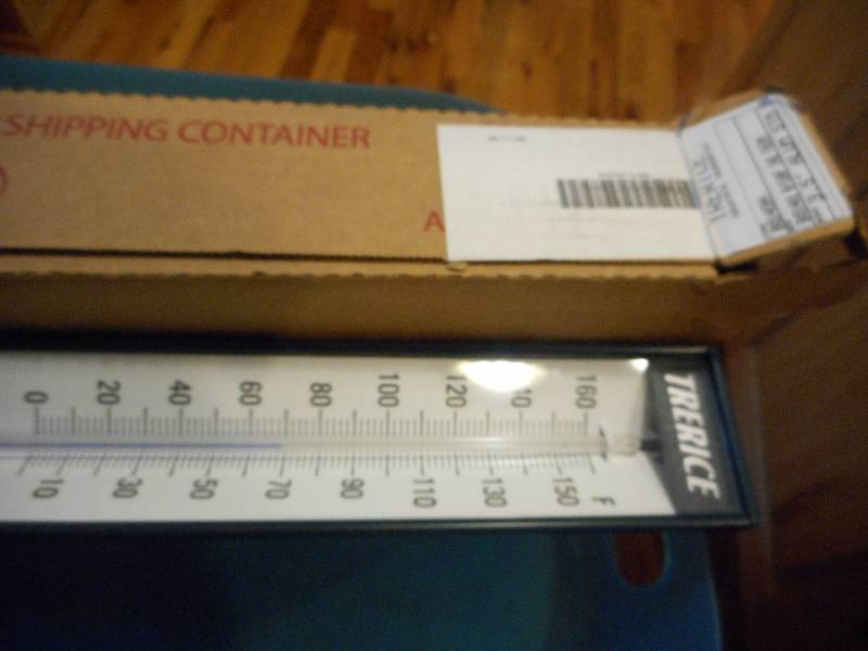 lot 203 image: Trerice Industrial Thermometer BX9140304 3.5 Alum Stm Adjustable