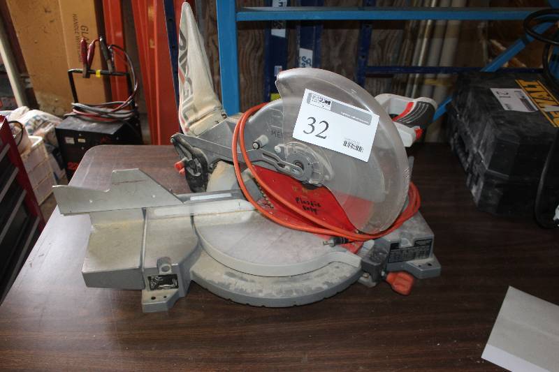 lot 32 image: Rigid 12in. Table Saw w Dust Collection