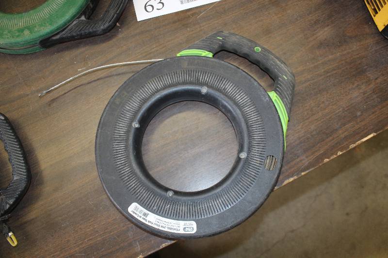 lot 61 image: Greenlee SmartMARK FTS438DL-250ft. Steel Fish Tape w Leader