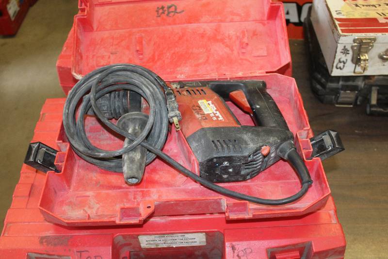 lot 69 image: Hilti TE5 ConcreteSteel Cutter w Case