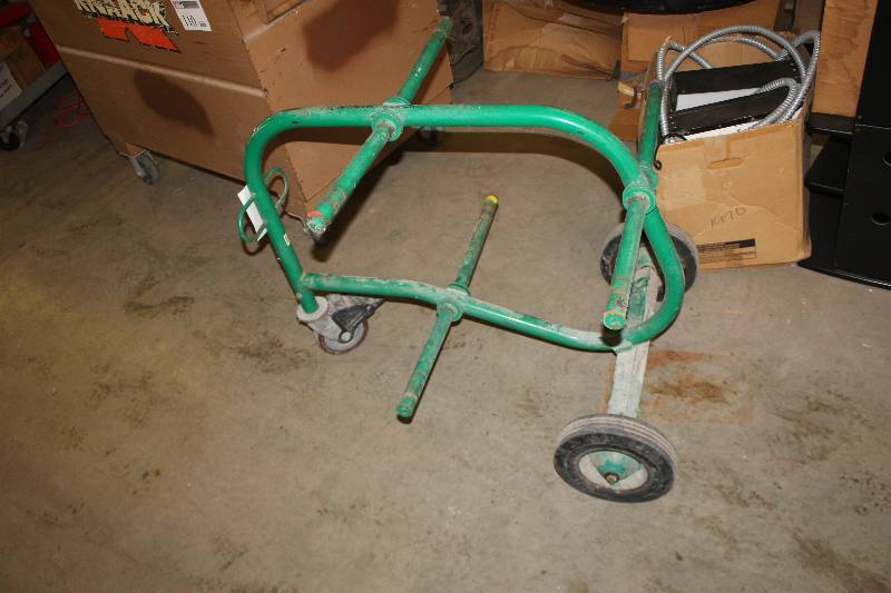 lot 123 image: Greenlee 909 Wire Dispenser