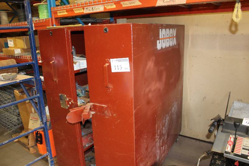 lot 115 image: Jobox 2-Door 8-Wheel Locking Metal Job Box