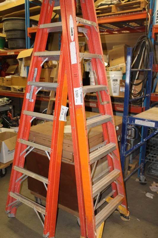 lot 180 image: Werner 8ft. Fiberglass Aluminum Ladder