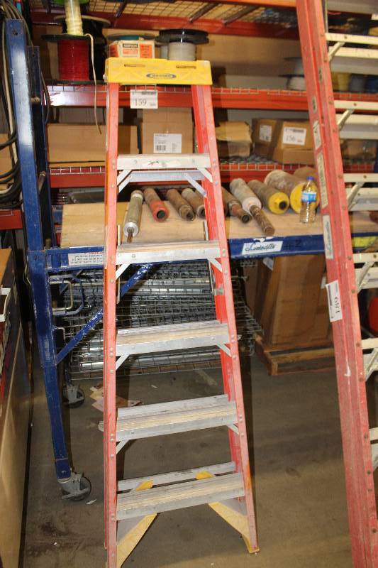 lot 188 image: Werner 6ft. Fiberglass Aluminum Ladder