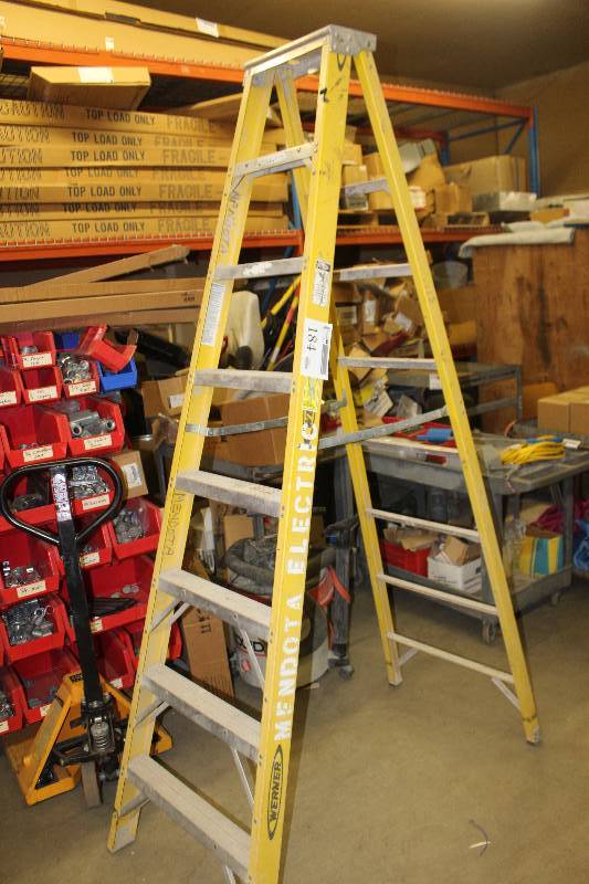 lot 184 image: Werner 8ft. Fiberglass Aluminum Ladder