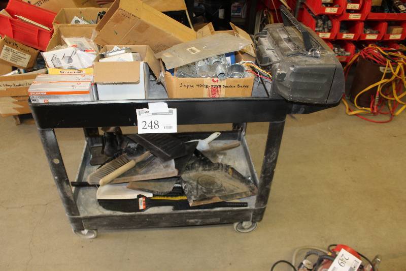 lot 248 image: 4-Wheel Utility Cart w Contents