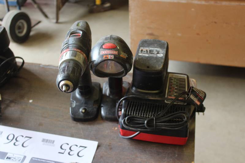lot 235 image: Lot of (3) Craftsman 19.2V Cordless Drill, Flashlight, Battery w Charger