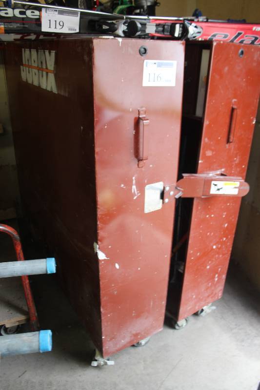 lot 116 image: Jobox 2-Door 8-Wheel Locking Metal Job Box