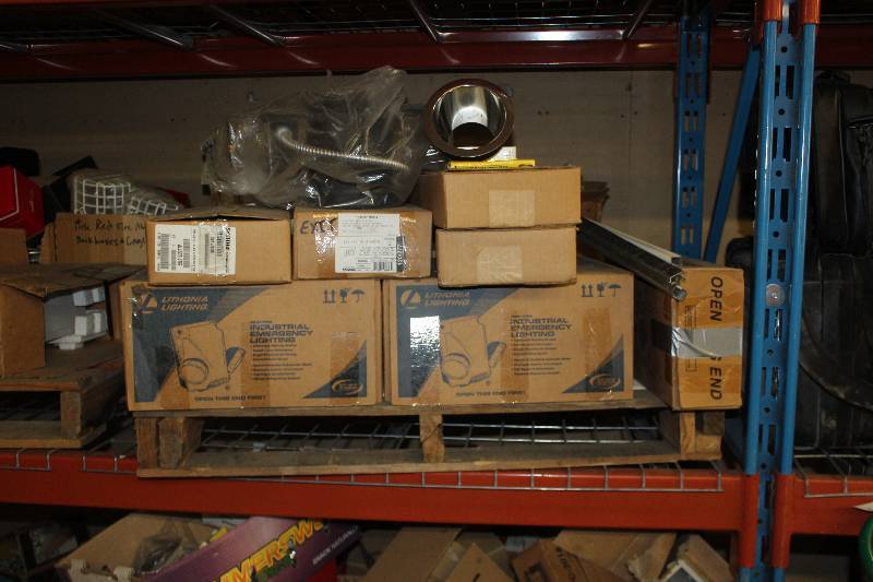 lot 267 image: Pallet Lot of Industrial Emergency Lighting