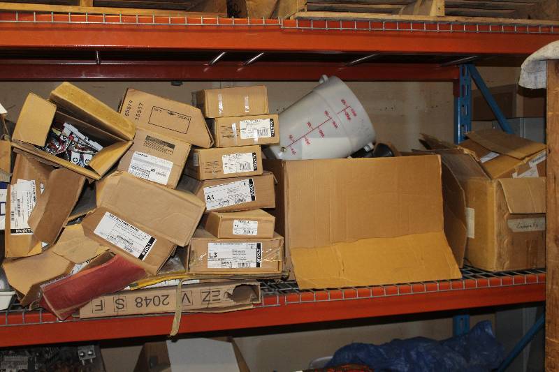 lot 274 image: Light Fixtures, Lights, Coveralls