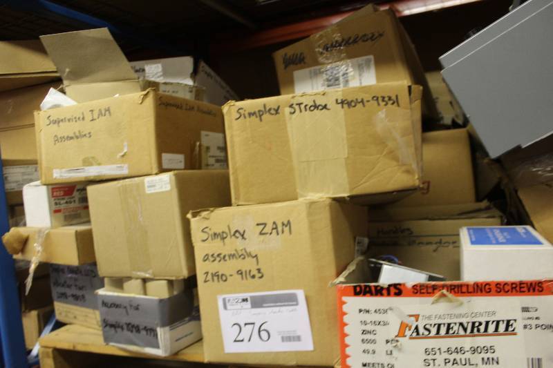 lot 276 image: Pallet Lot of Emergency Strobe Lights