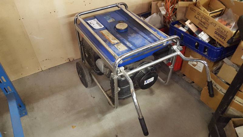 lot 342 image: Yamaha YG4600D Electric Generator