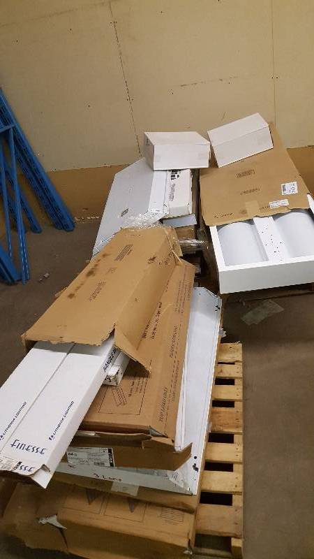 lot 316 image: Lot of (7) In Factory Packaging Florescent Light Fixture BOXES