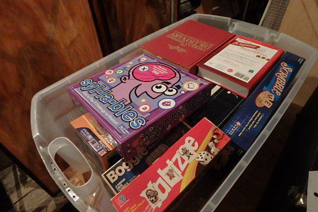 lot 21 image: Lot of Games