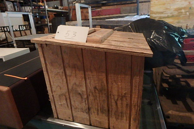 lot 53 image: Rough Sawn Outdoor Drop Box