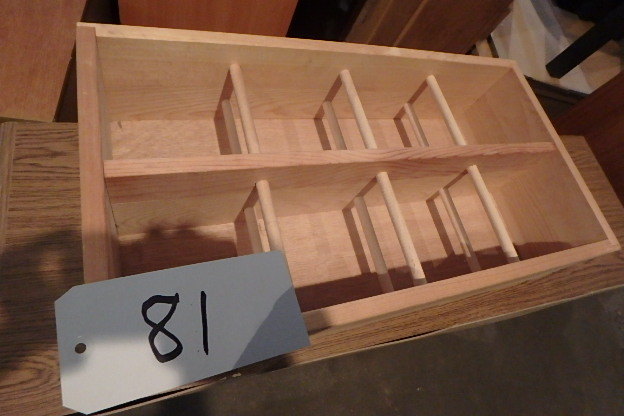 lot 81 image: Wood Box