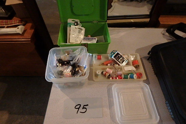 lot 95 image: Sewing Stuff
