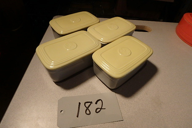 lot 182 image: 4 Square GE Porcelain