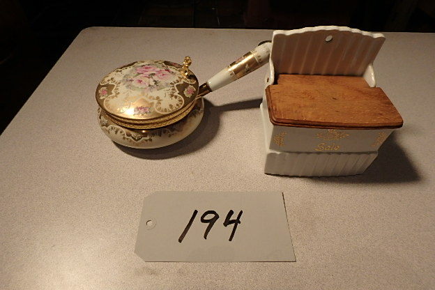 lot 194 image: Two Neat Pieces