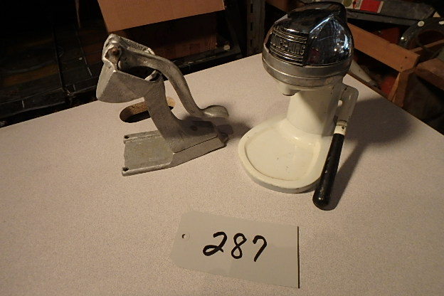 lot 287 image: Pair Juicers