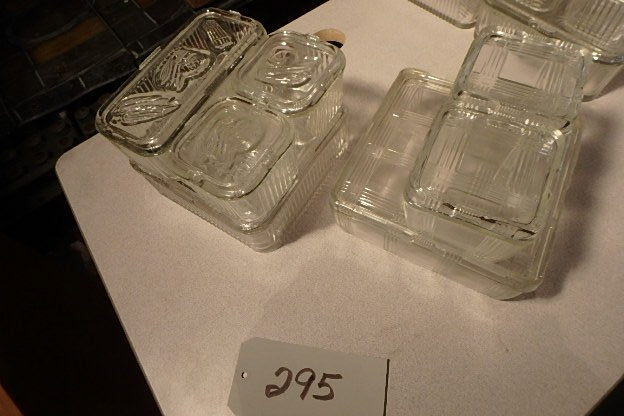 lot 295 image: 2 Sets Refrigerator Dishes