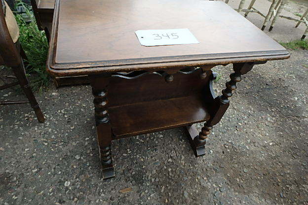 lot 345 image: Side Table