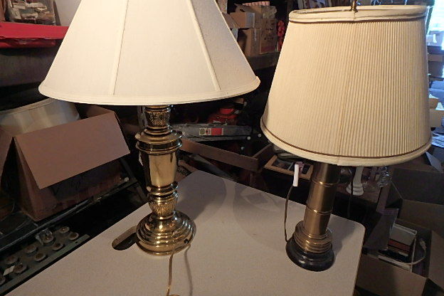 lot 355 image: Pair Brass Lamps