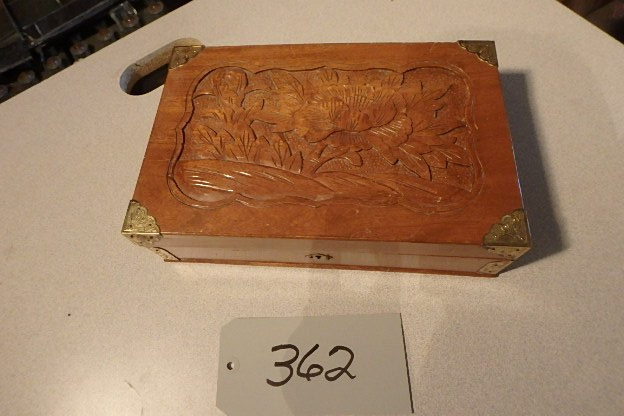 lot 362 image: Very Nice Old Wooden Box