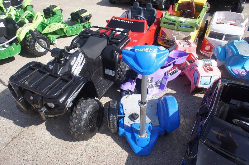 HUGE LOT OF WHOLESALE POWERWHEELS - ALL SOLD IN AS-IS CONDITION - YOU GET EVERYTHING - PLEASE INSPECT