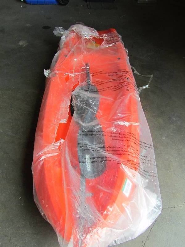 lot 15 image: Lifetime Orange Youth Wave Kayak with Paddles