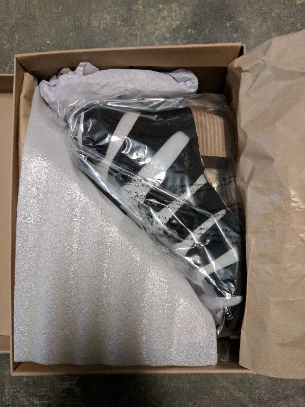 Lucky Brand Women�s Strappy Sandal Black - 8.5