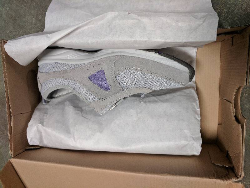 New Balance Womens 565 Everlight Walking Shoe - 7.5
