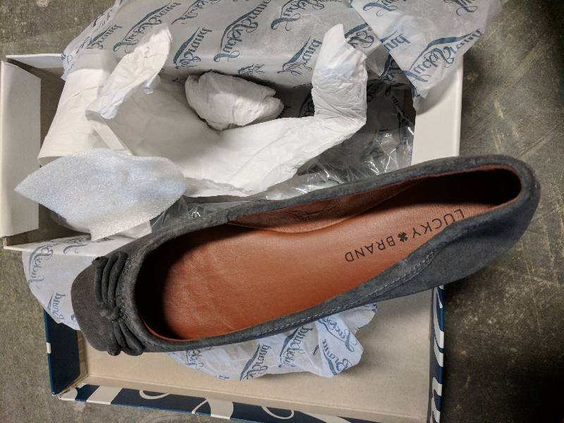 Lucky Brand Women�s Flat Gray - 7.5