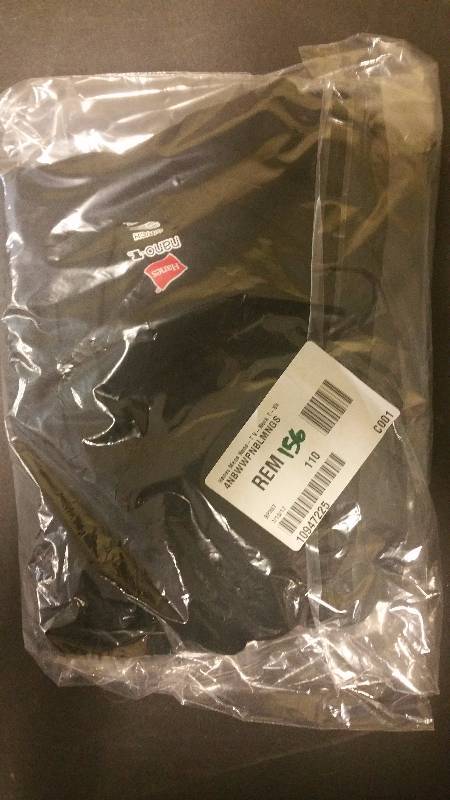 Hanes Mens Nano-T V-Neck T-Shirt Black - S