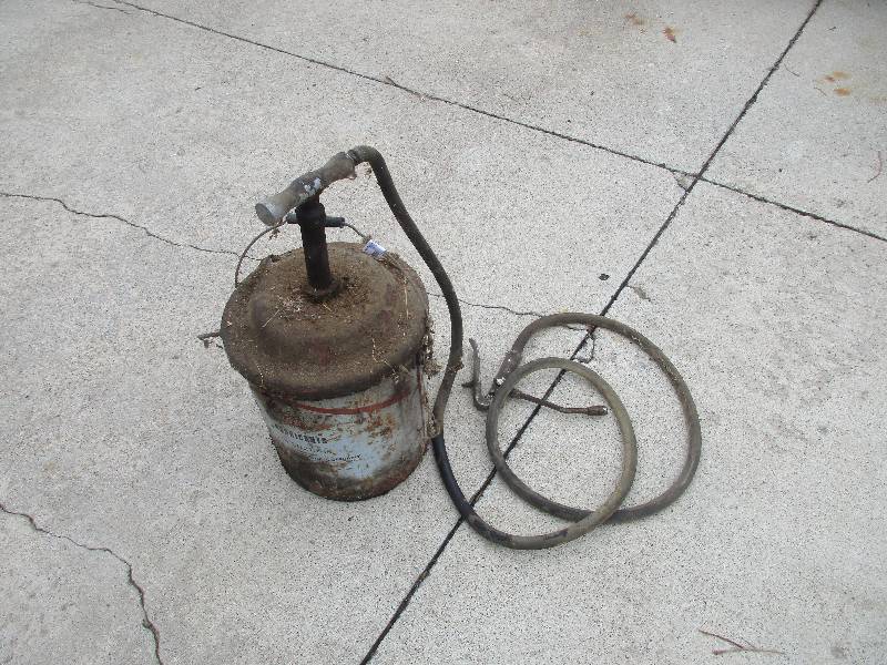 Phillips 66 grease tub