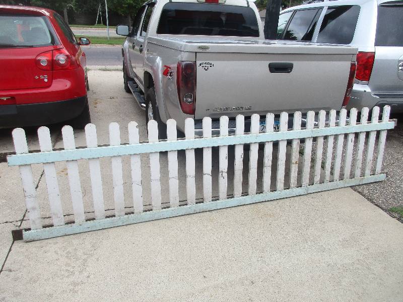 Picket Fence Section