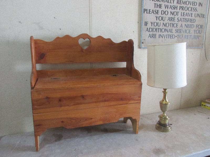 Bench & Lamp