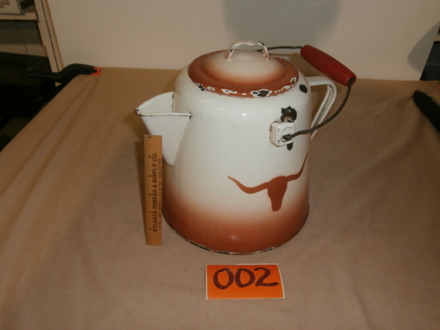 lot 2 image: Vintage Enamel Western Coffee Pot