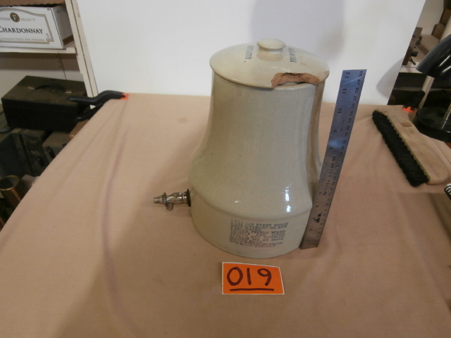 lot 19 image: Vintage REVIGATOR Quack Medicine Device